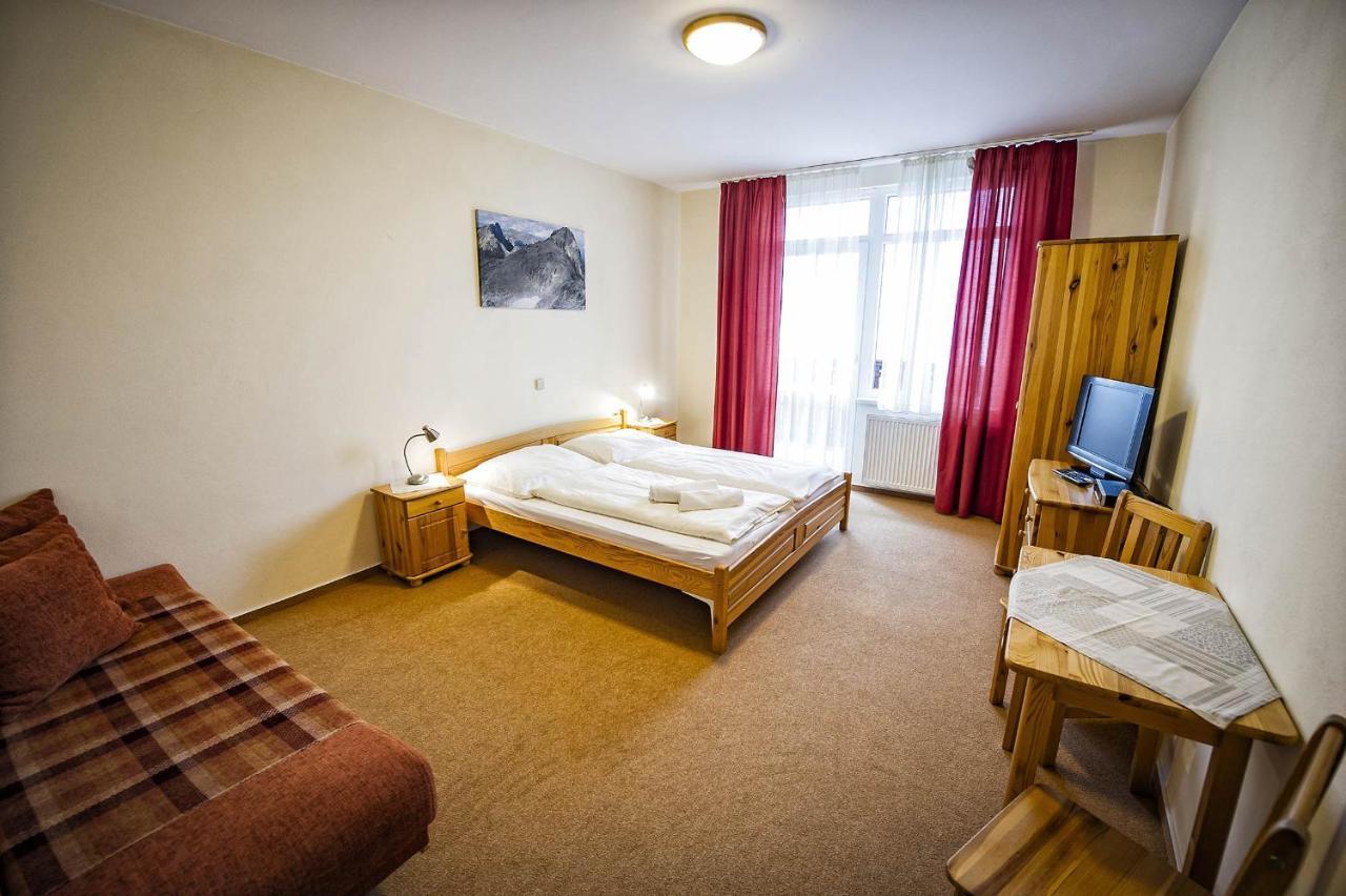 Privat Galfy Hotel Vysoké Tatry Exterior foto
