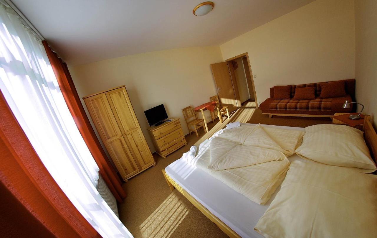Privat Galfy Hotel Vysoké Tatry Exterior foto
